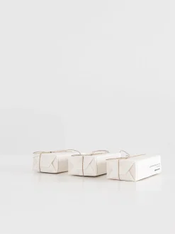 FLŌRAOUS Organic Soap, No. 72