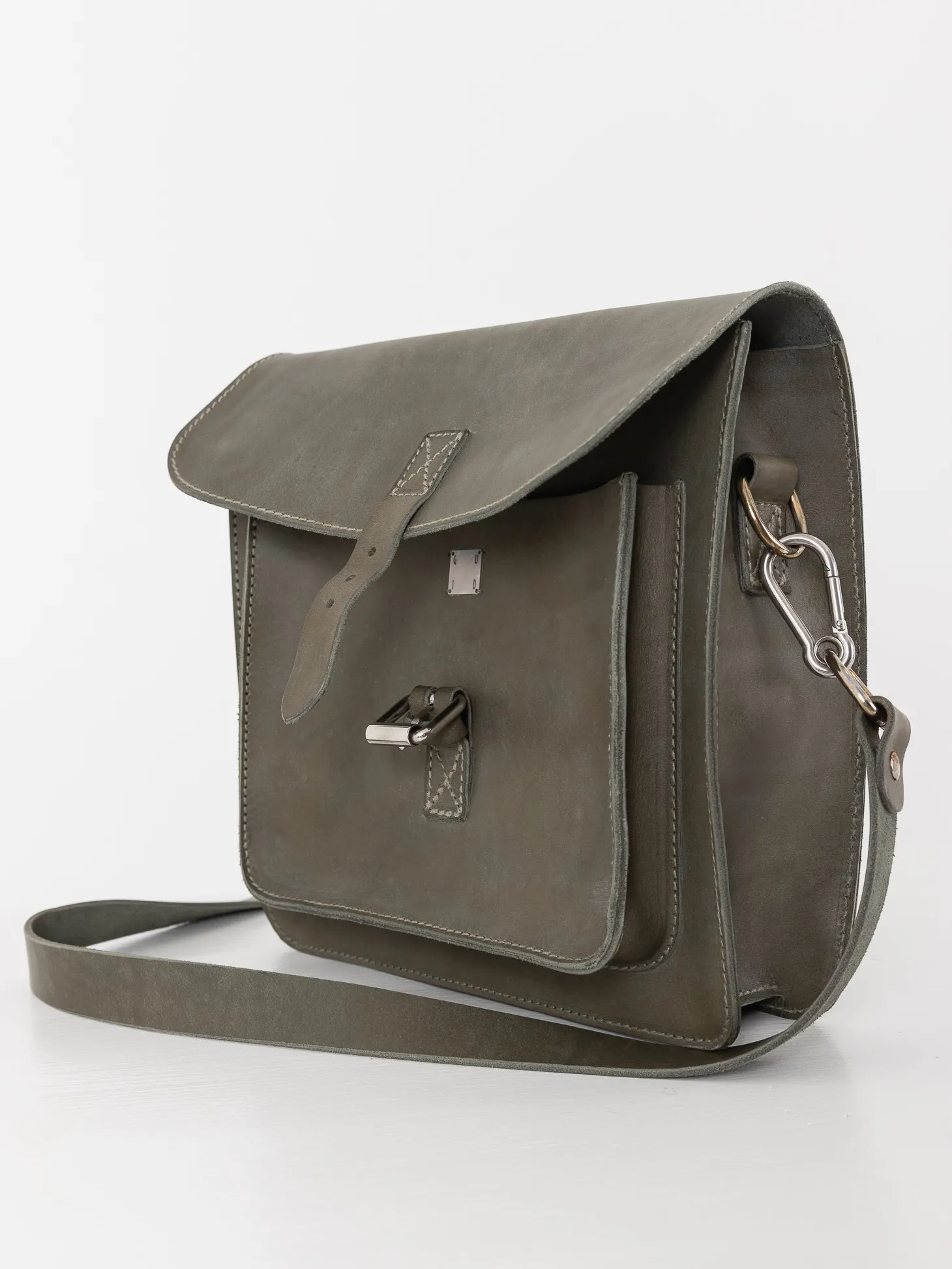 Guidi CM8 Crossbody Satchel