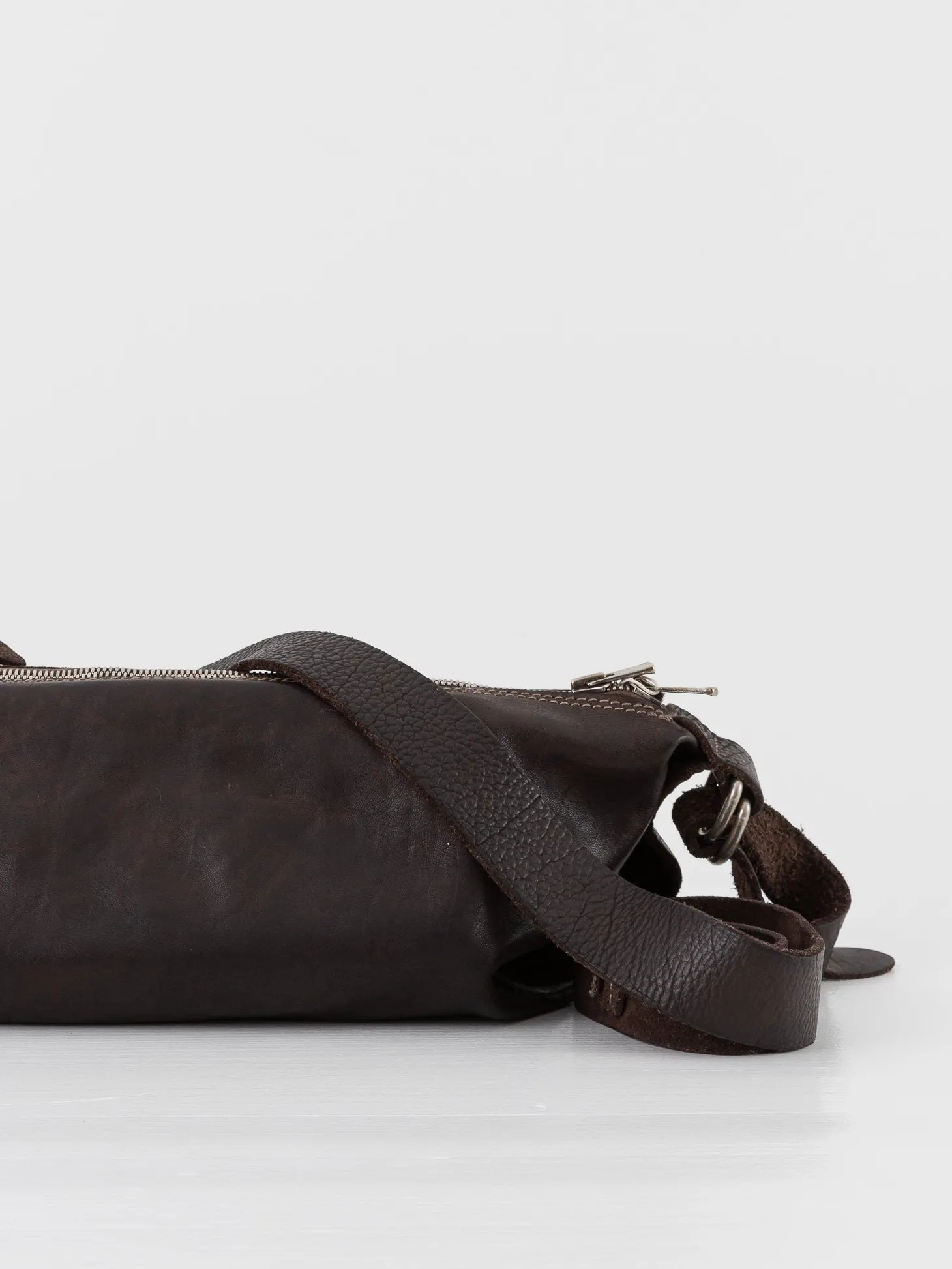 Guidi Crossbody Bag Q150