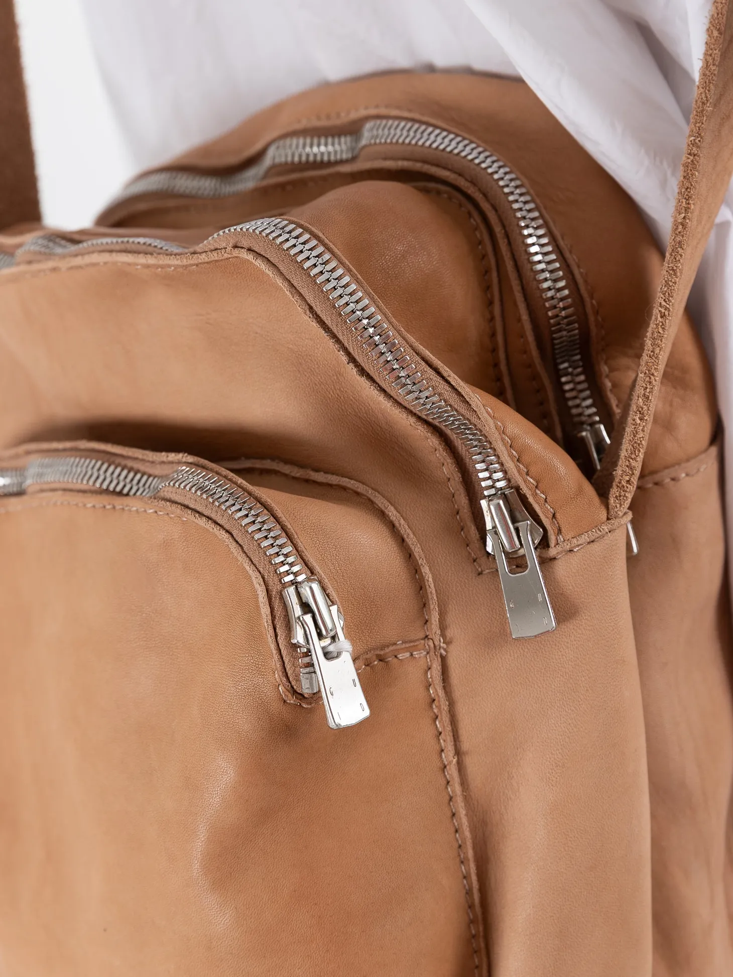 Guidi Triple Zip Bag BR01