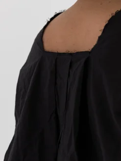 SCHA 3/4 Sleeve Top