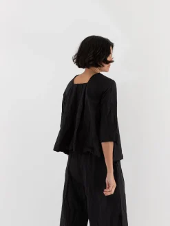 SCHA 3/4 Sleeve Top