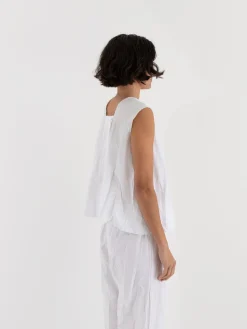 SCHA Sleeveless Top