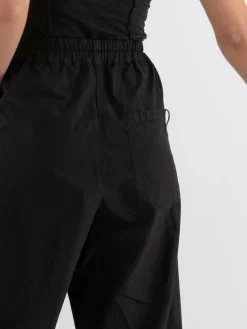 Serie Numerica Trousers