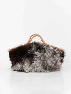 The Backward Vendor Cattle Basket, No. 1
