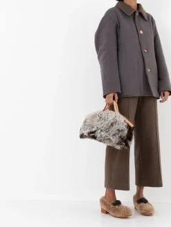 The Backward Vendor Cattle Basket, No. 1