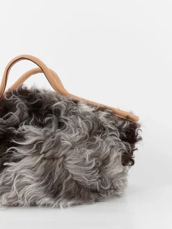 The Backward Vendor Cattle Basket, No. 1