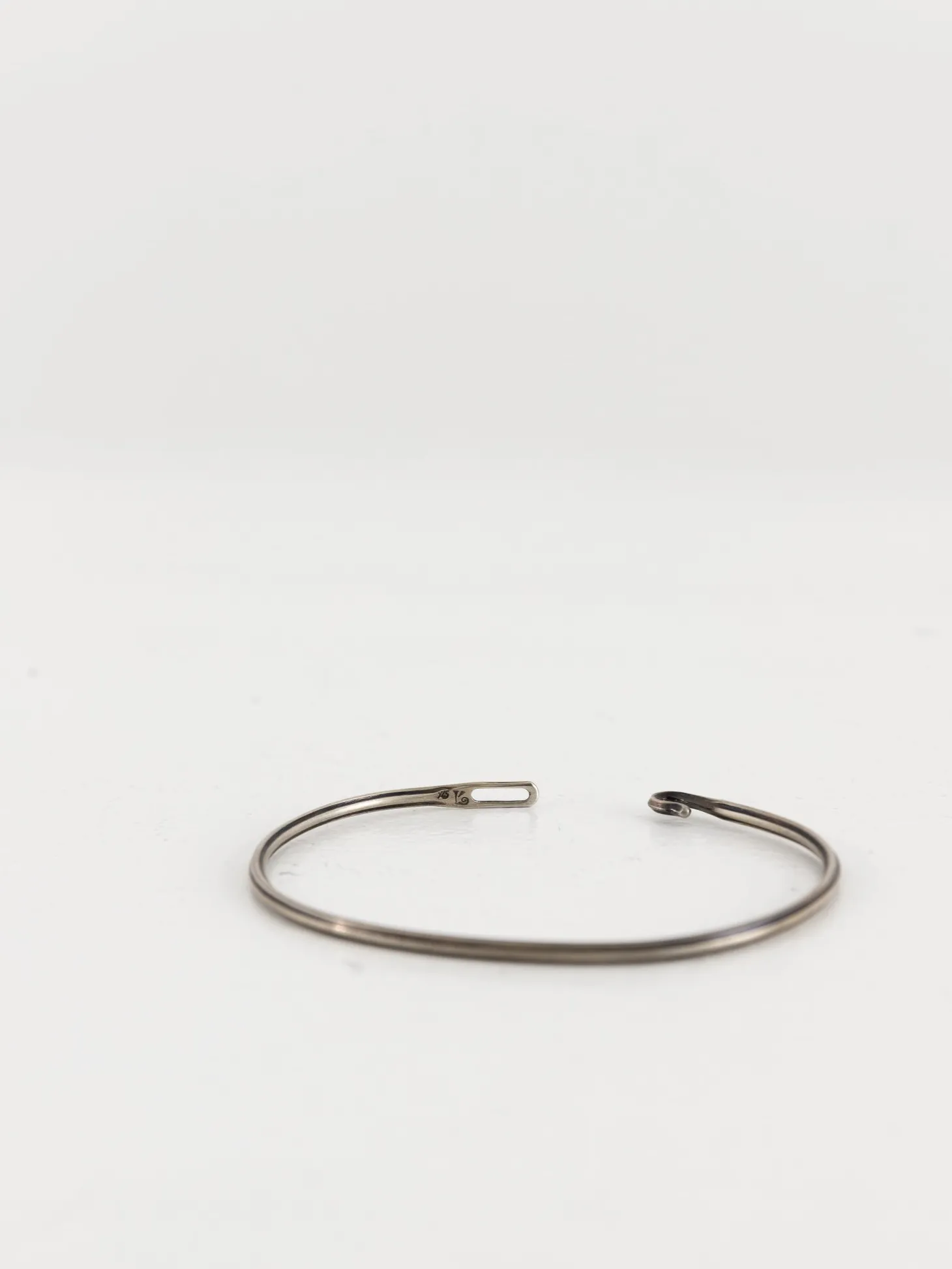 Werkstatt:München Bangle Hook Track
