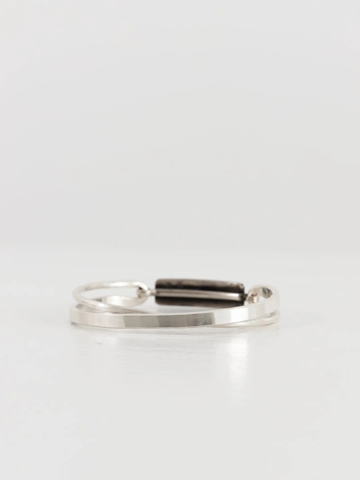 Werkstatt:München Bracelet Flat Crossed