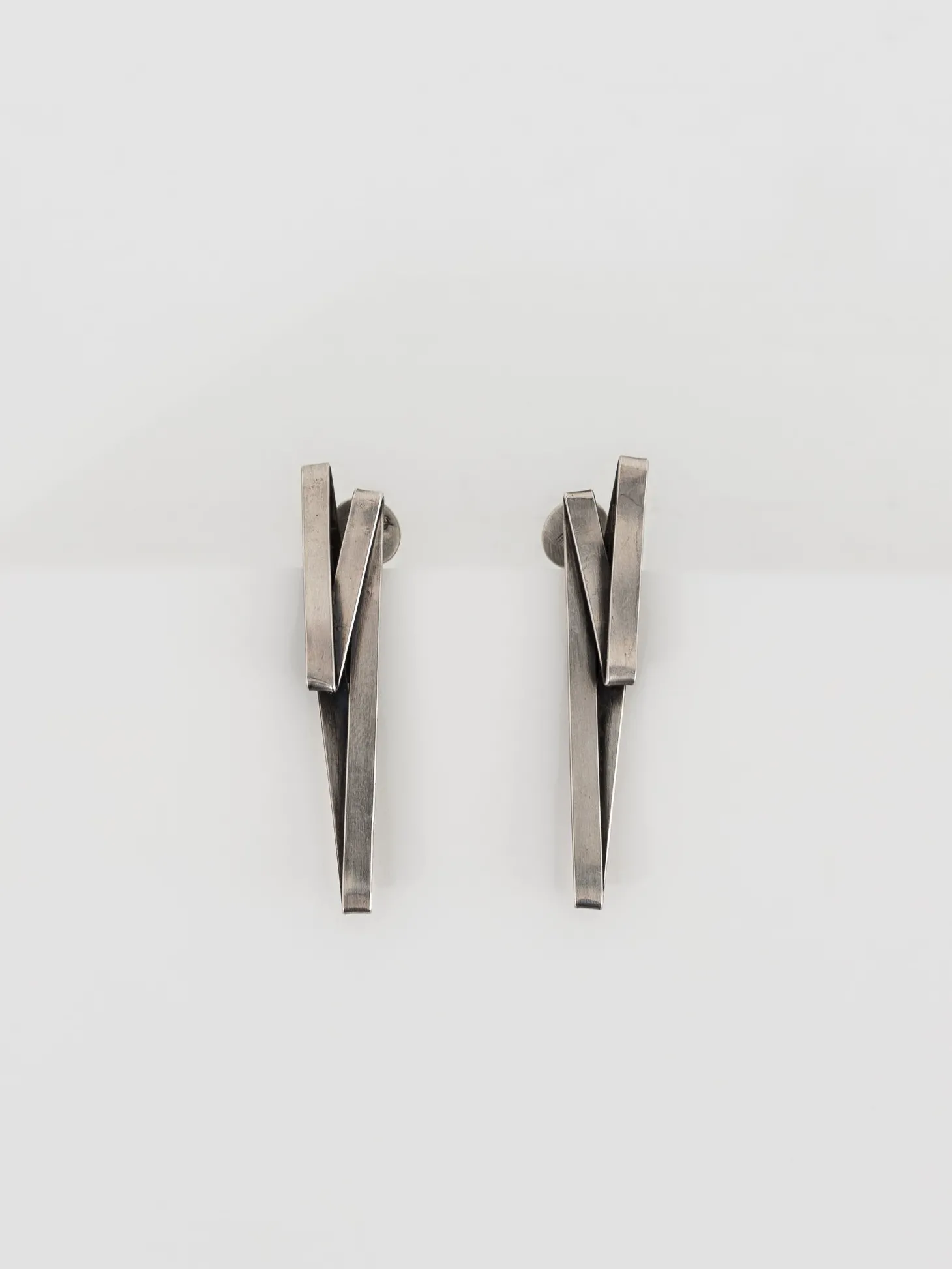 Werkstatt:München Earrings Folded